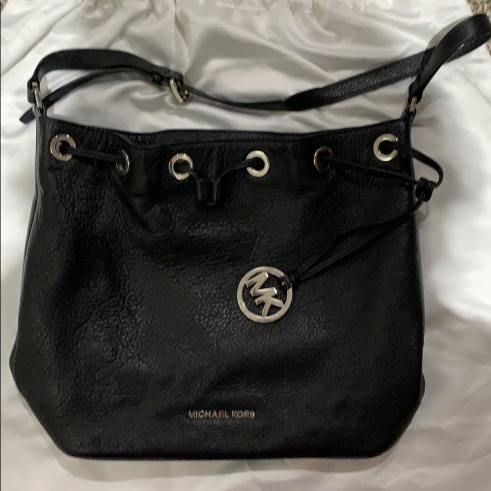 Michael Kor Jules Large Drawstring Bucket Bag
